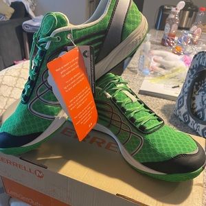 Merrell Road Glove Shoe NWT